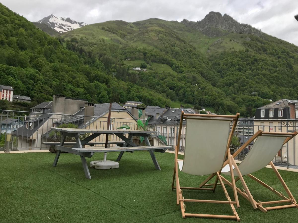 Place De La Mairie T2 Type Loft 70M2 Terrasse 35M2 Cauterets Exterior foto